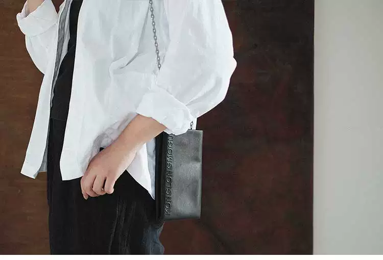 Women's shoulder bag
