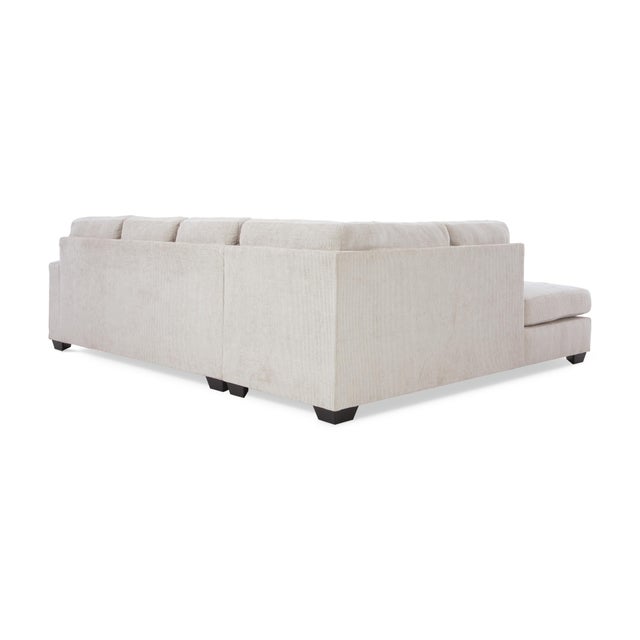 Aviemore 2-Piece Sectional with Chaise