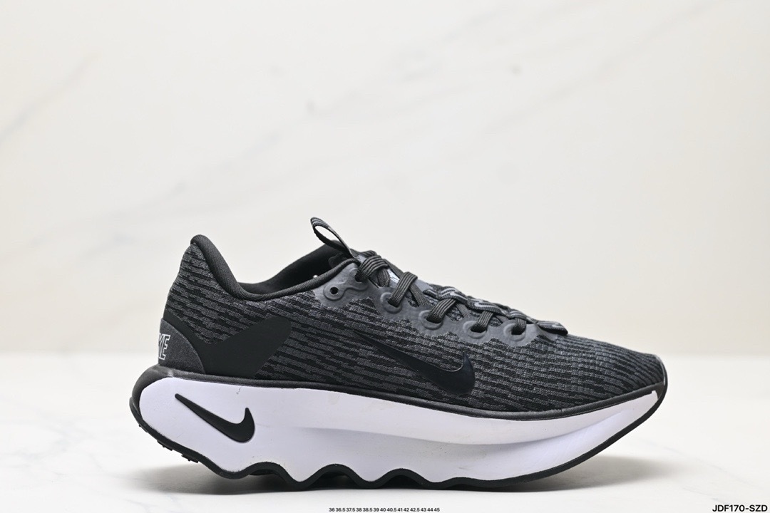 Nike MOTIVA