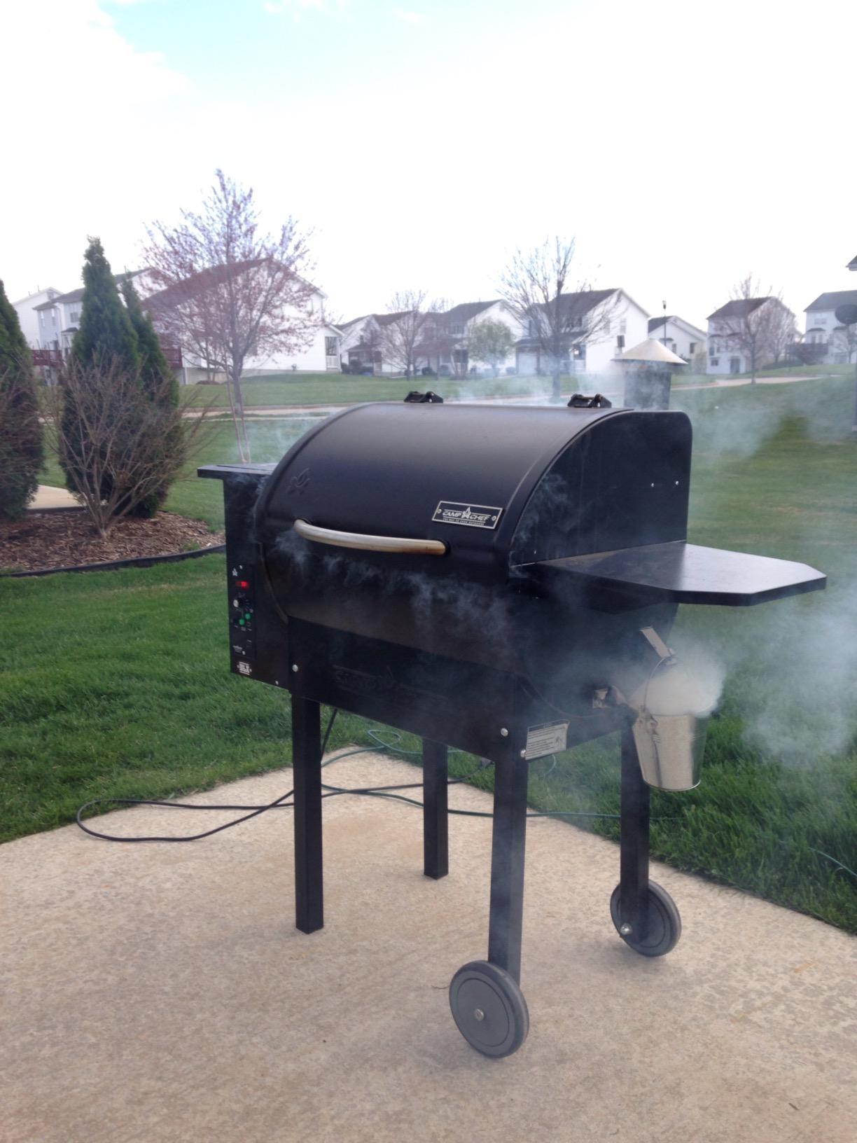 Camp Chef SmokePro DLX Pellet Grill withNew PID Generator 2