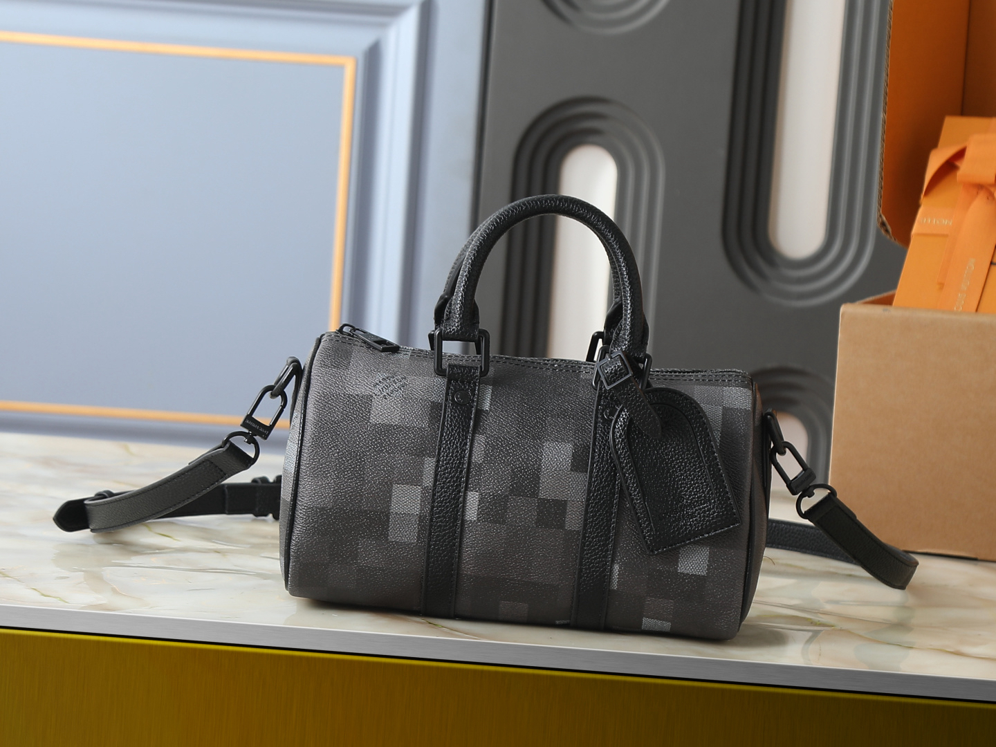 LV Keepall Bandoulière 25 bag