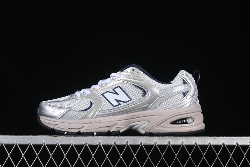 New Balance 530