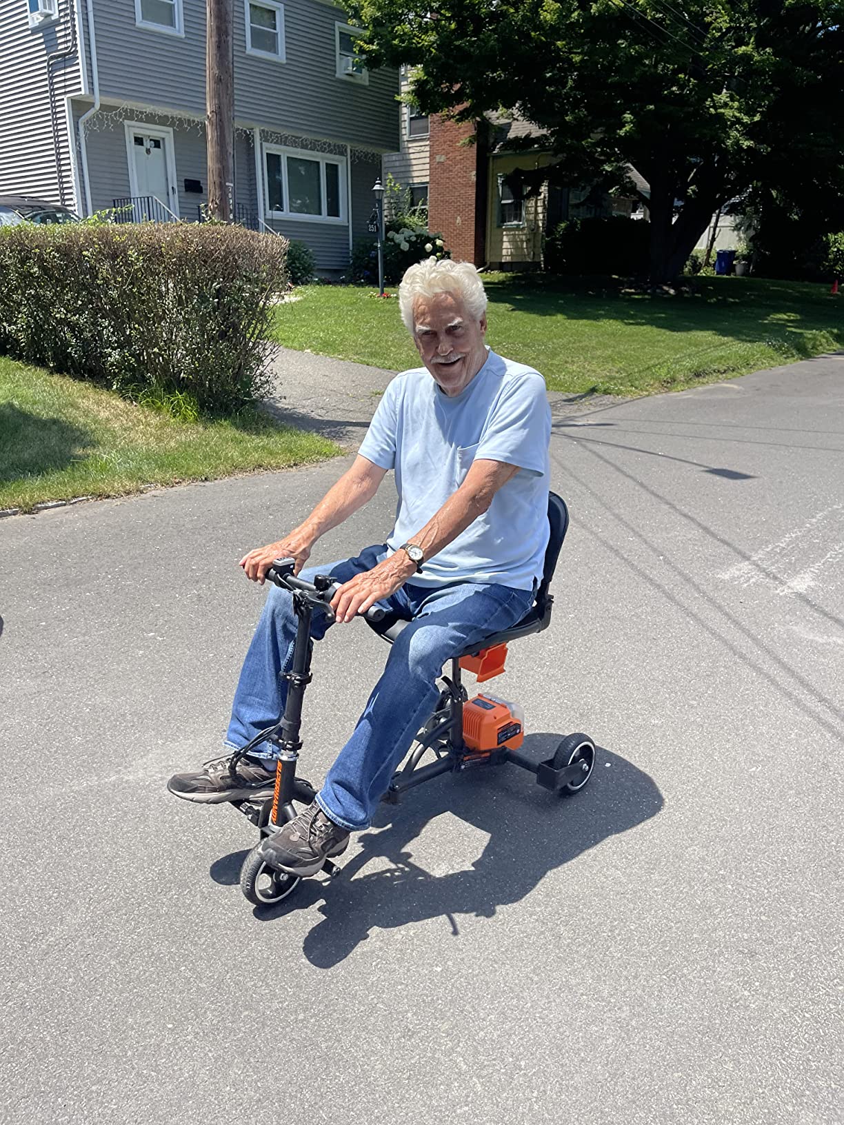 SuperHandy 3 Wheel Folding Mobility Scooter - Electric Powered