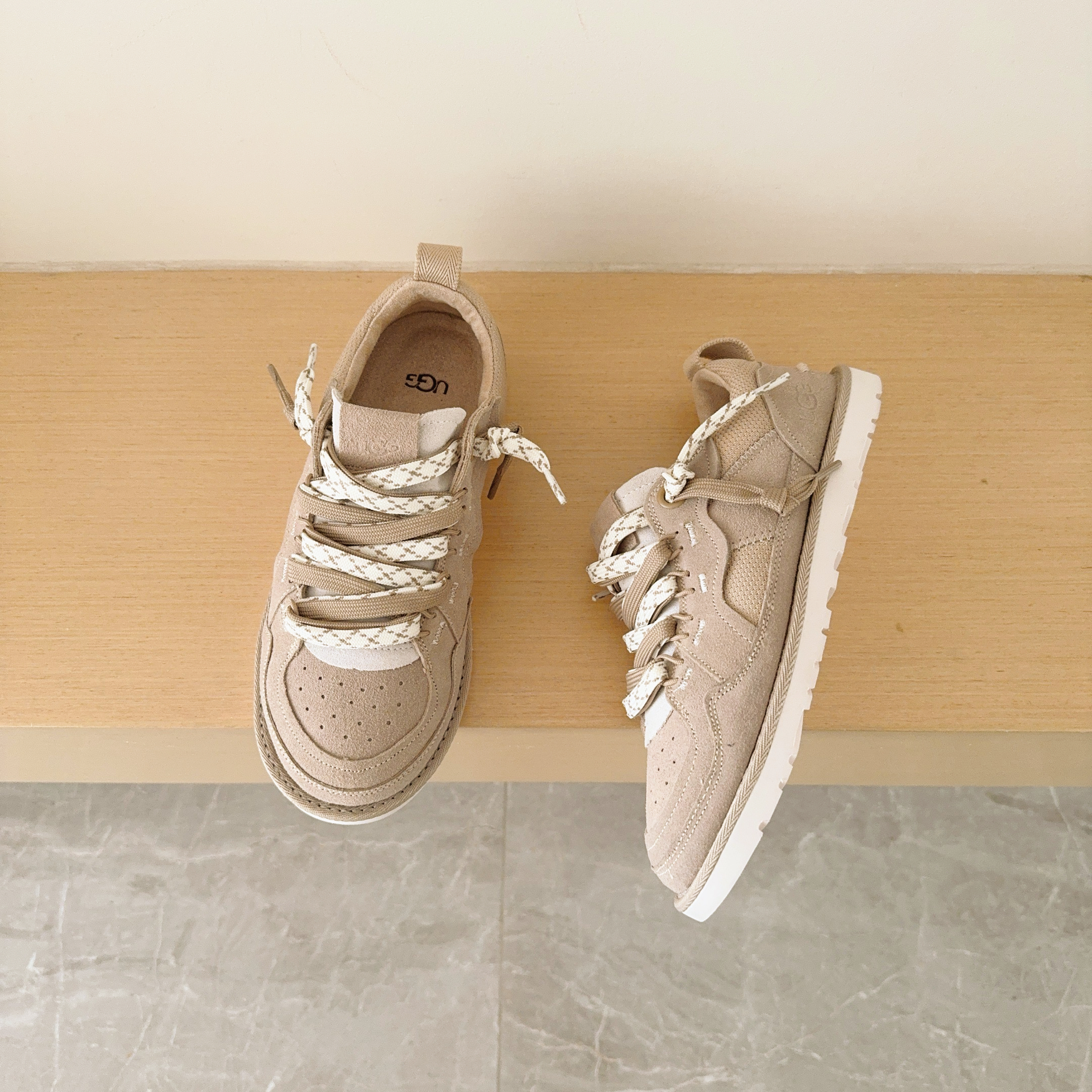 UGG Footwear Style 077