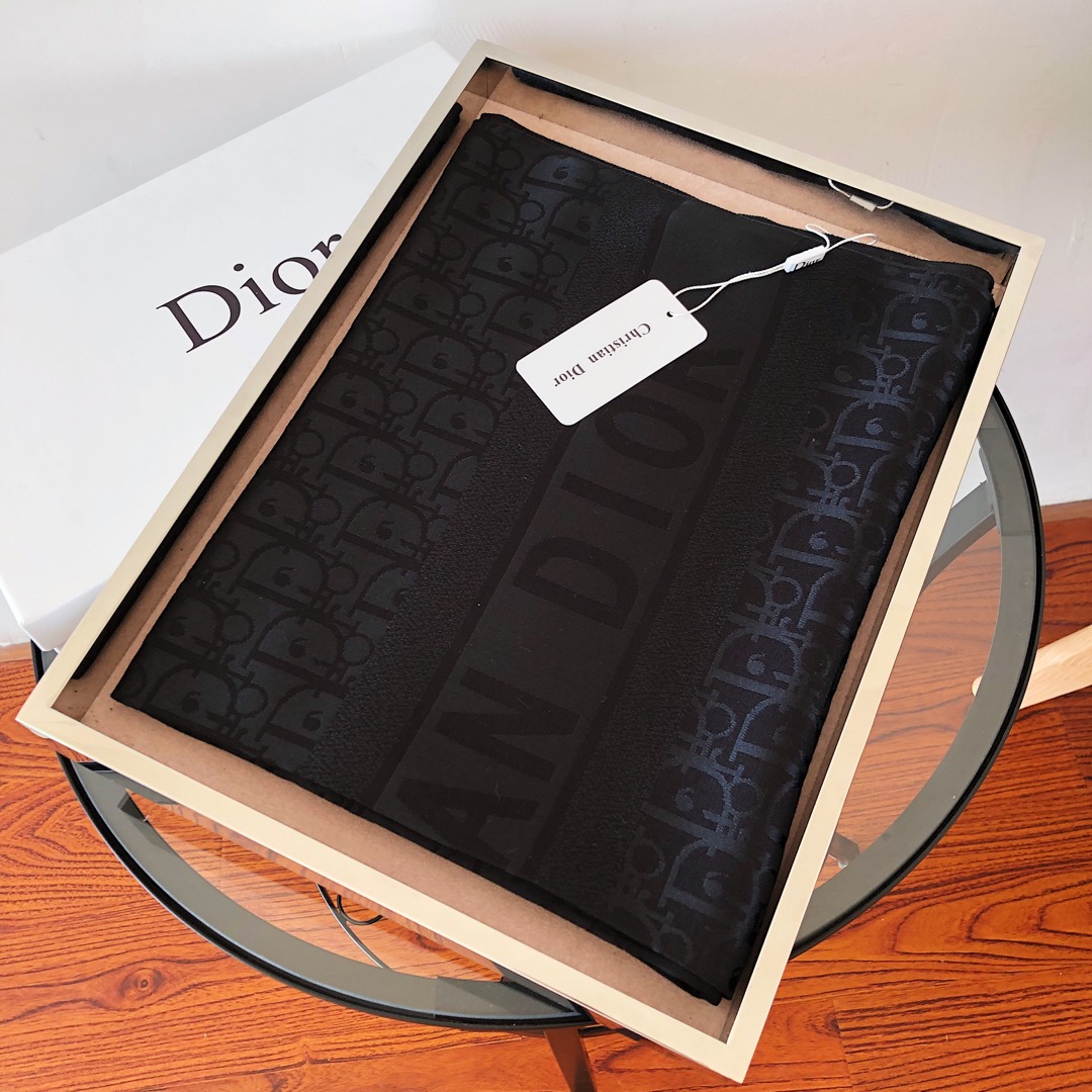 Dior Logo Jacquard Scarf Black and Burgundy product images