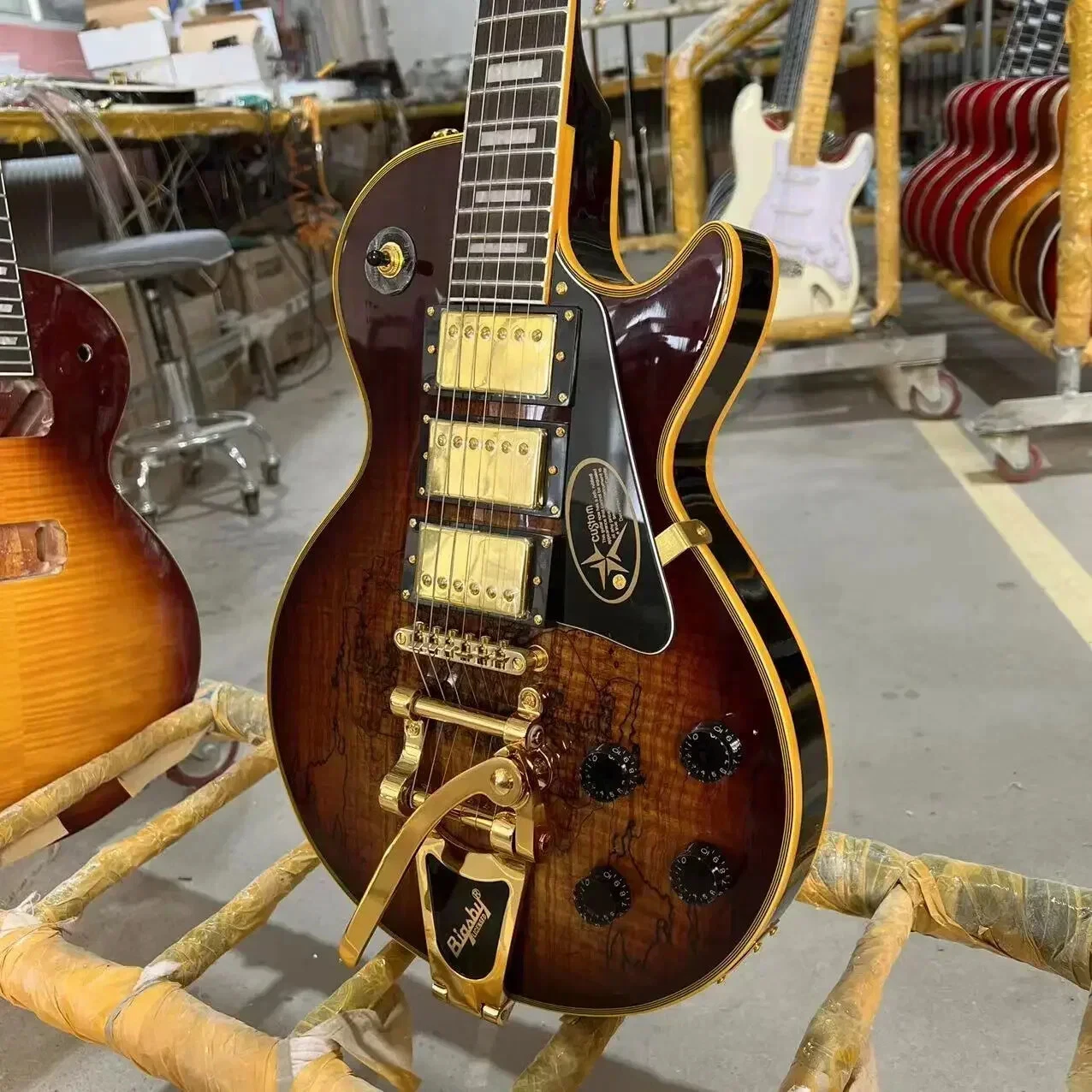 Electric Guitar,Mahogany Body Vintage Sunburst ColorDecayed Maple