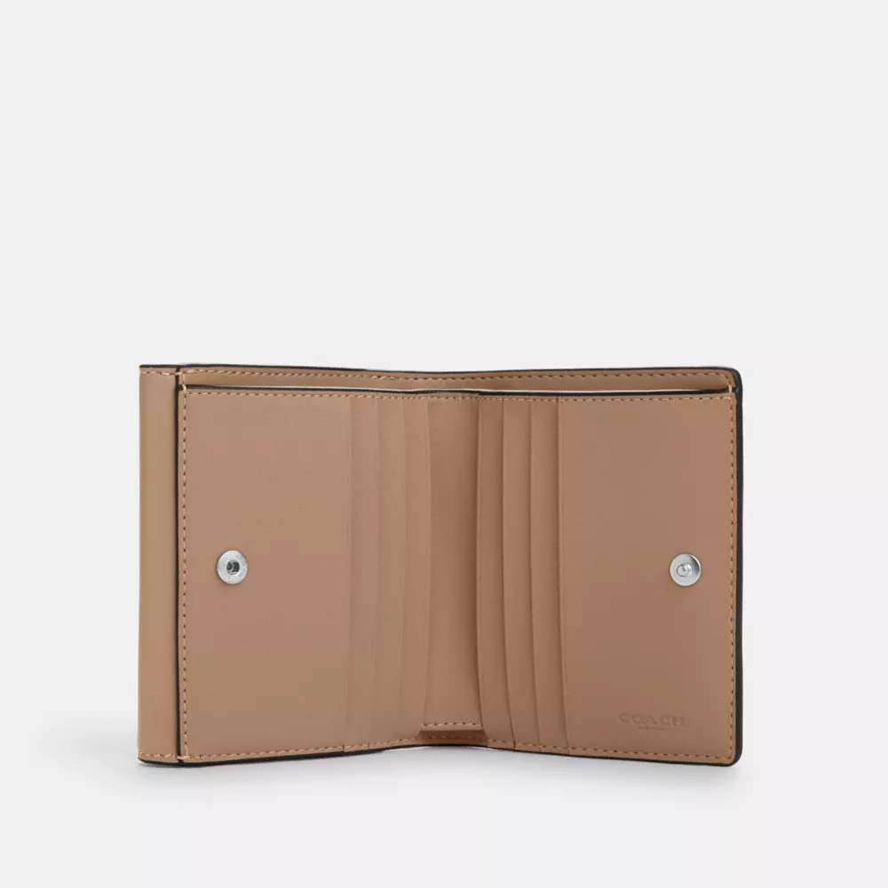 COAthtCH Classic Wallet
