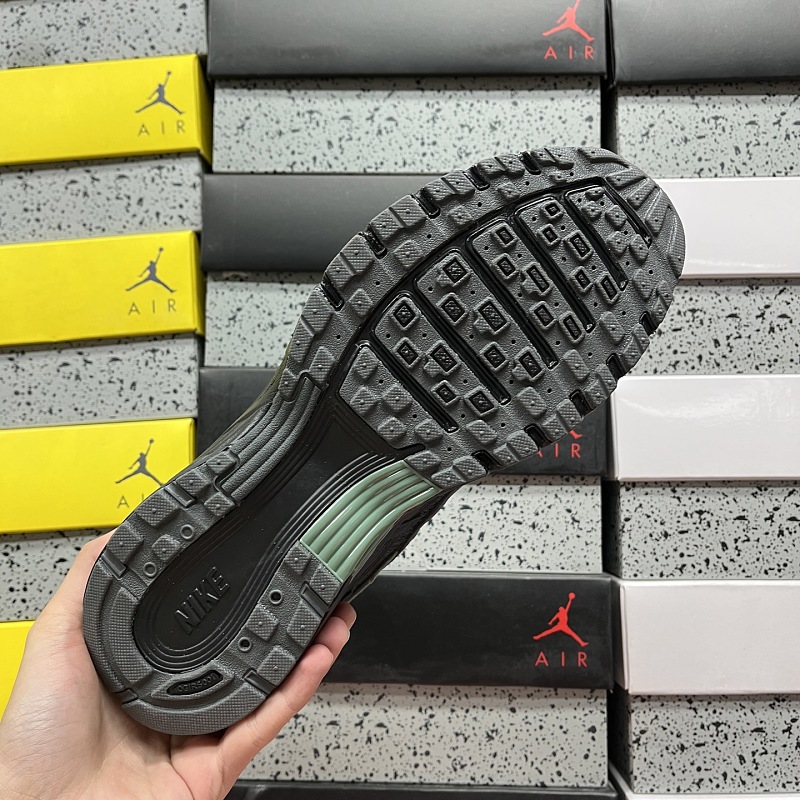 Nike P-6000