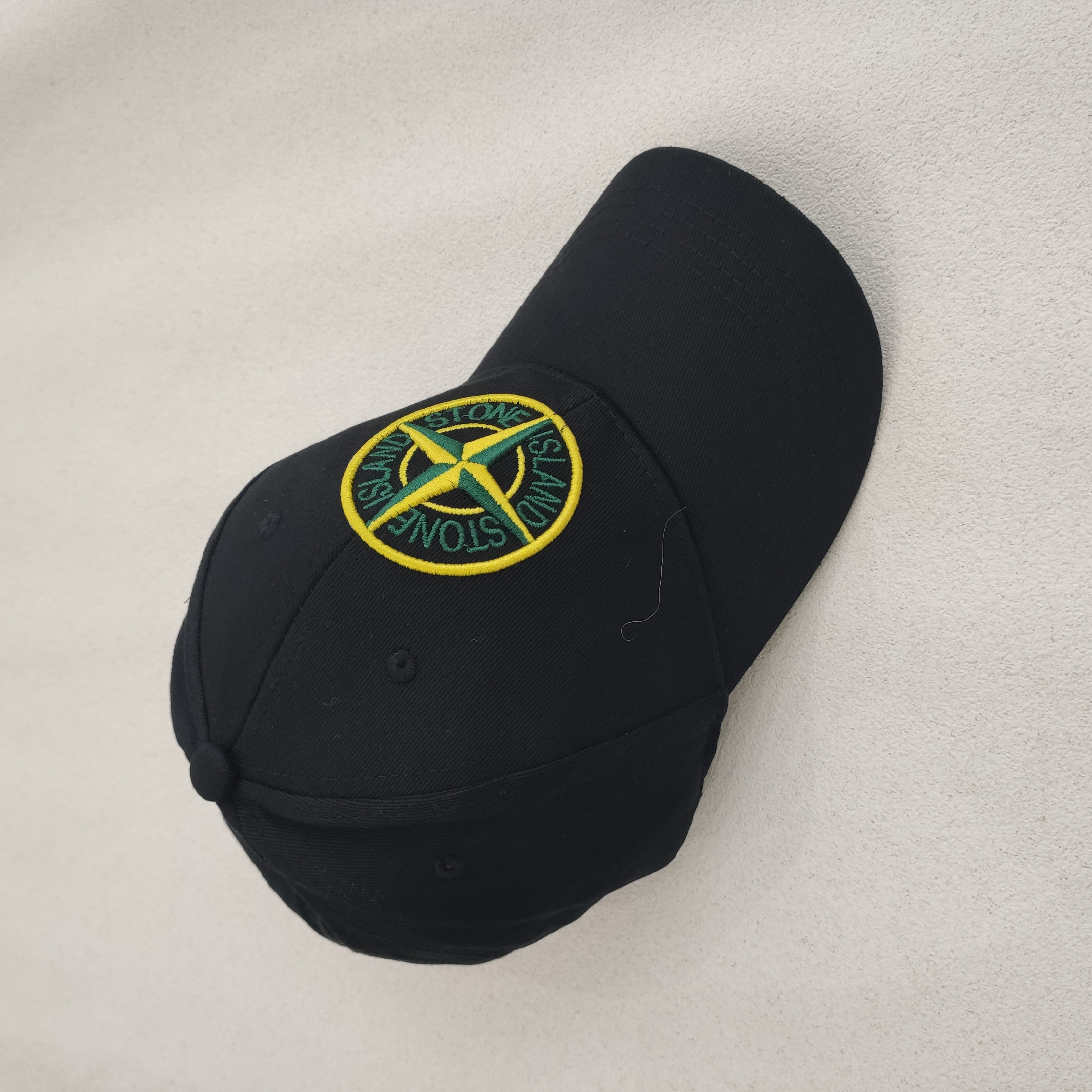 Stone Island Black cap Hats