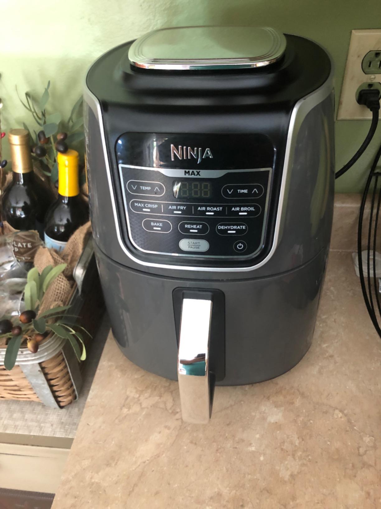 Ninja AF161 Max XL Air Fryer that Cooks