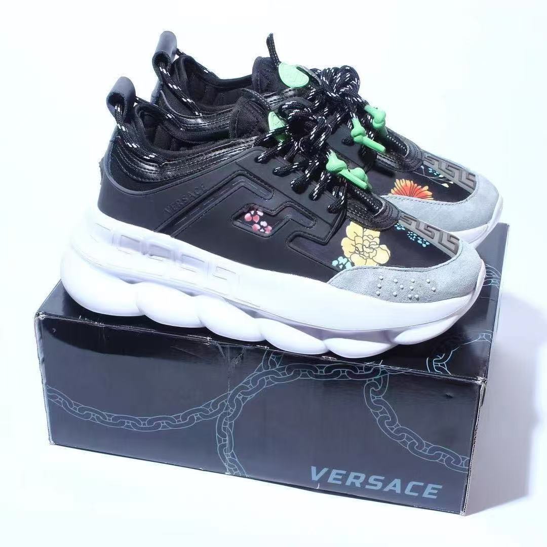 Versace Chain Reaction