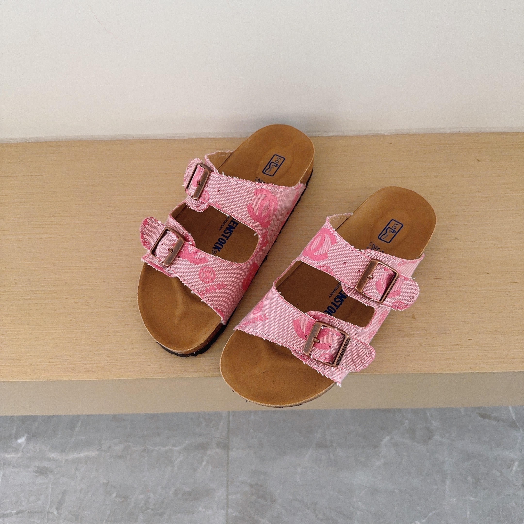 UGG Kids Tweed Birken-Style Two-Strap Sandals Adult And Kids