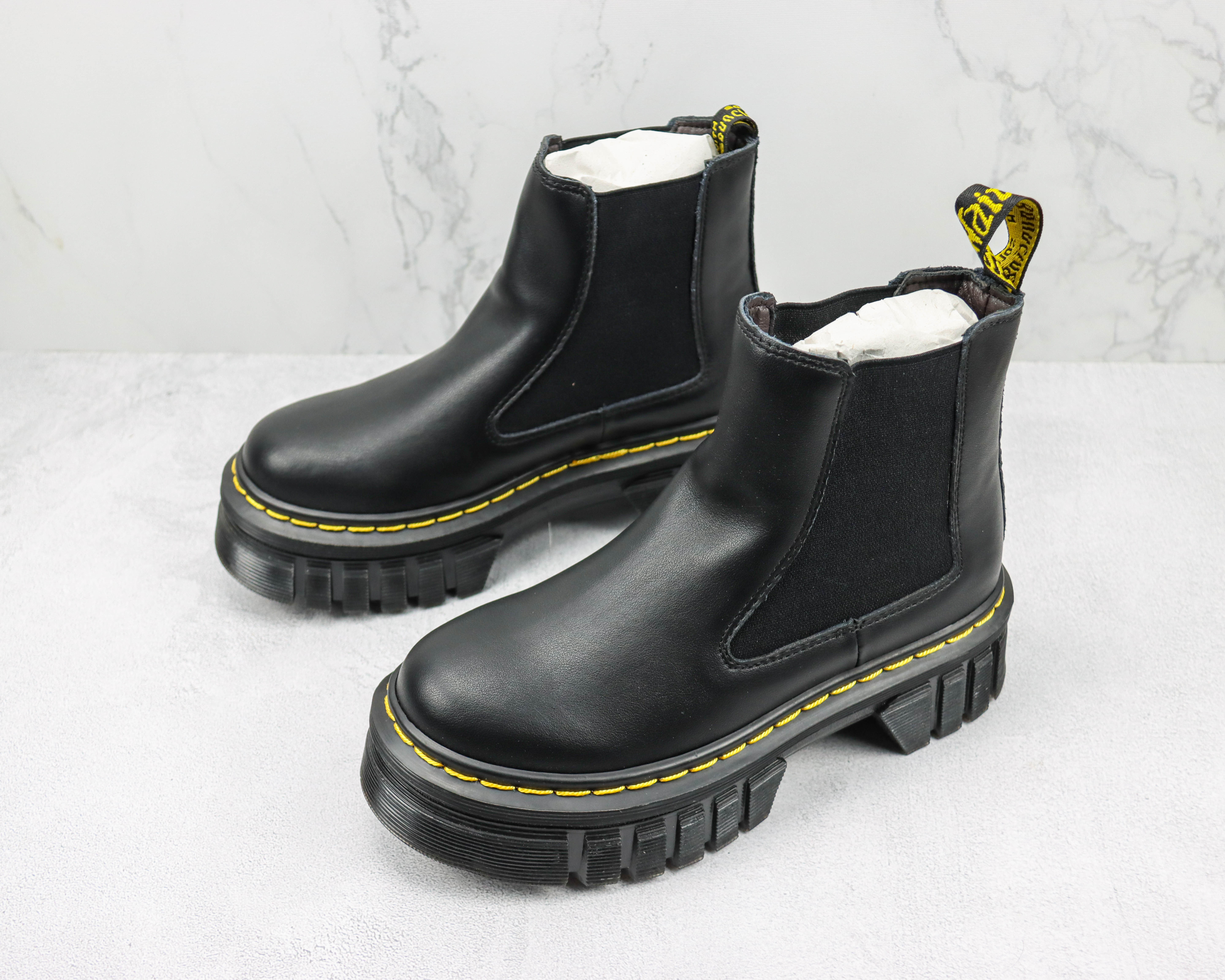 Dr. Martens 101 Black 6-Eye Boots