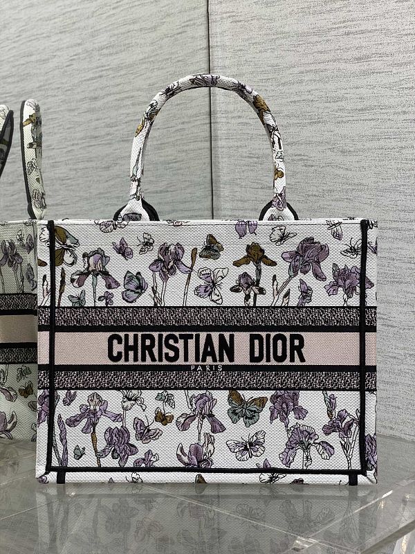 Dior Book Tote Medium Iris Floral