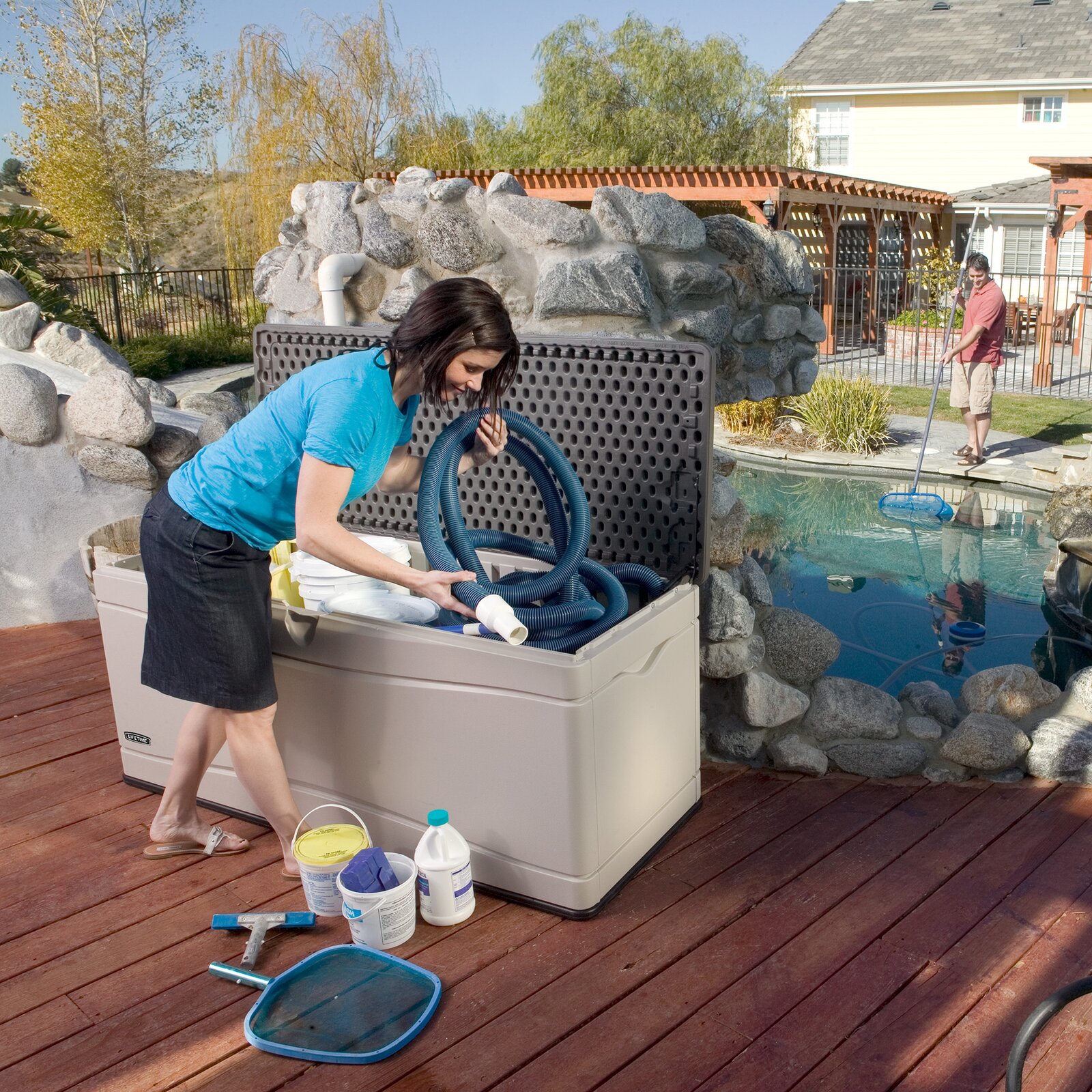 Lifetime 130 Gallons Gallon Water Resistant Plastic Lockable
