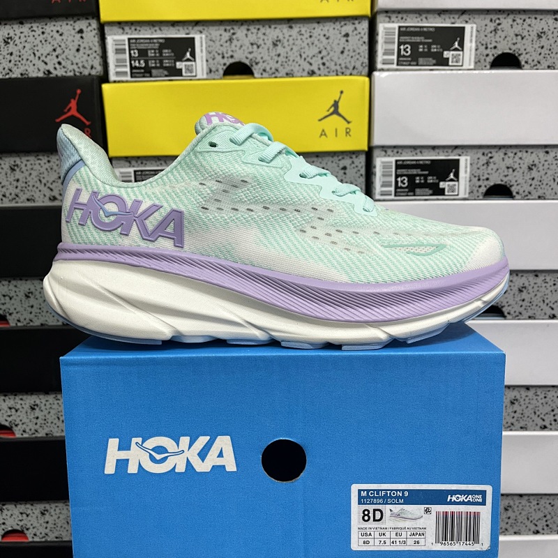 Hoka Clifton 9 Sneakers