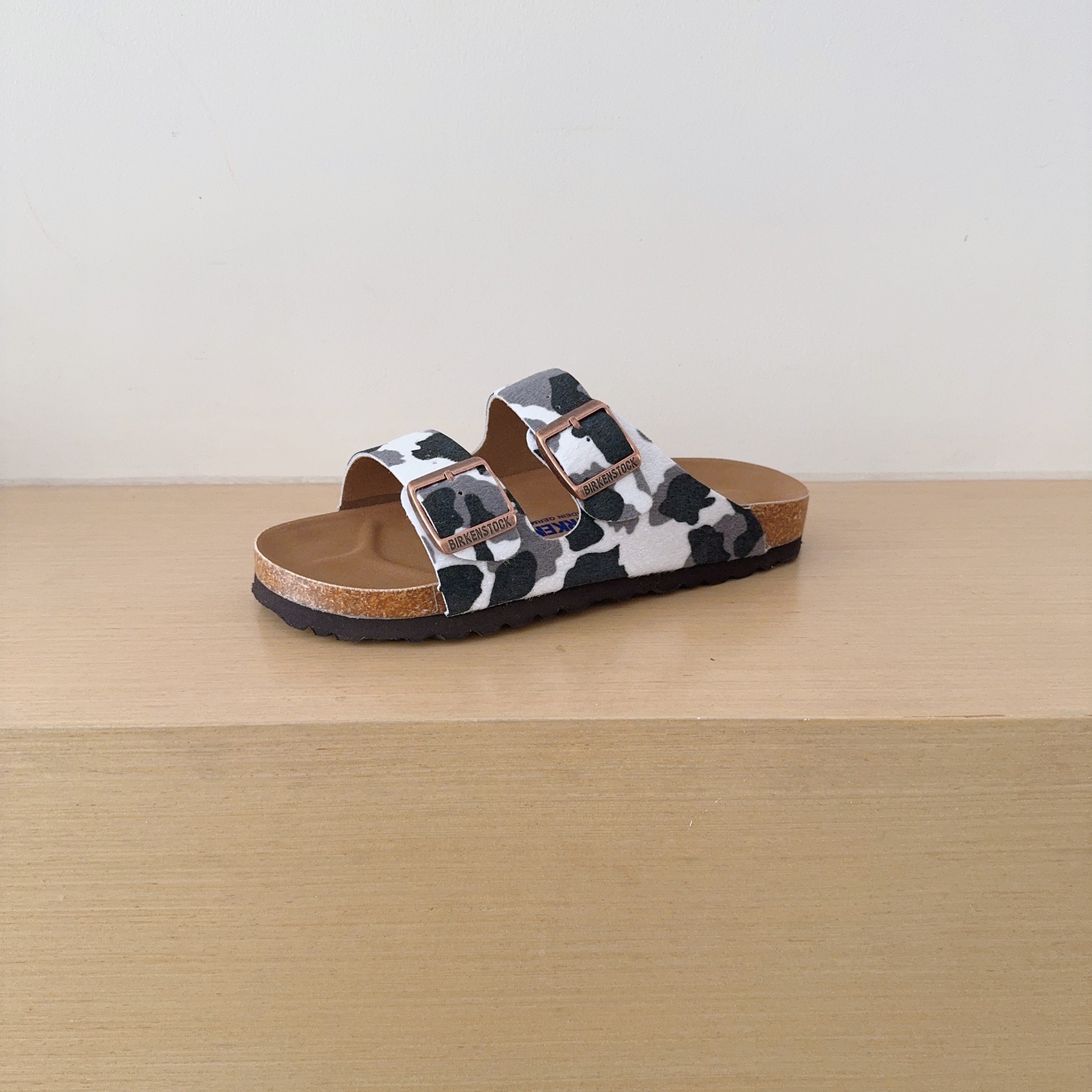 UGG Kids Pony Hair Series Birken-Style Two-Strap Sandals Adult And Kids