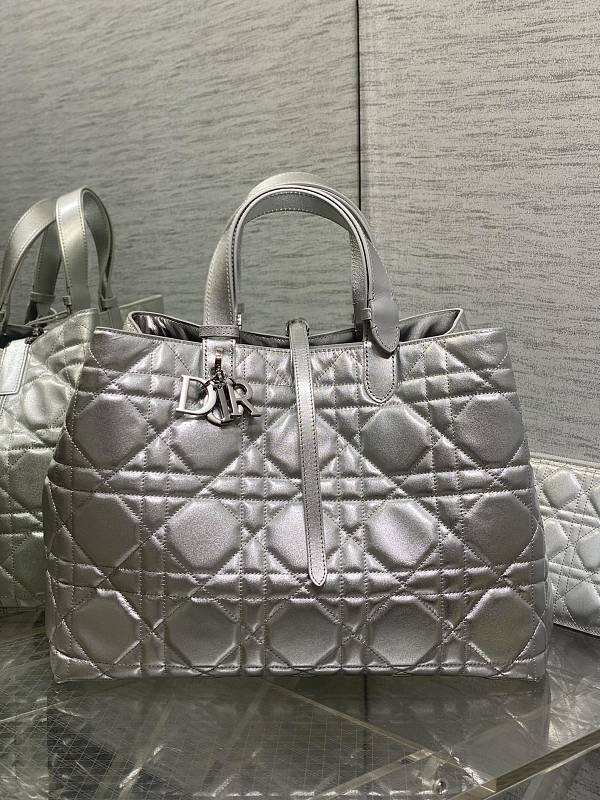 Dior Toujours Tote Bag Large Silver Patent