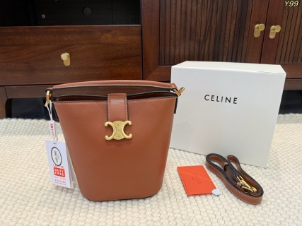 CELINE LOUISE MEDIUM BUCKET BAG IN SMOOTH CALFSKIN
