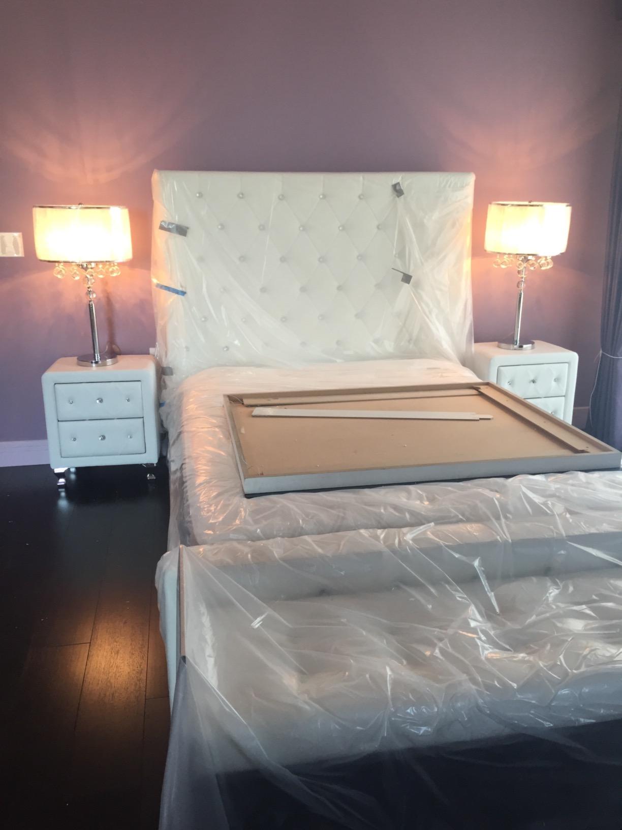 Stella Crystal Tufted Upholstered Modern Nightstand