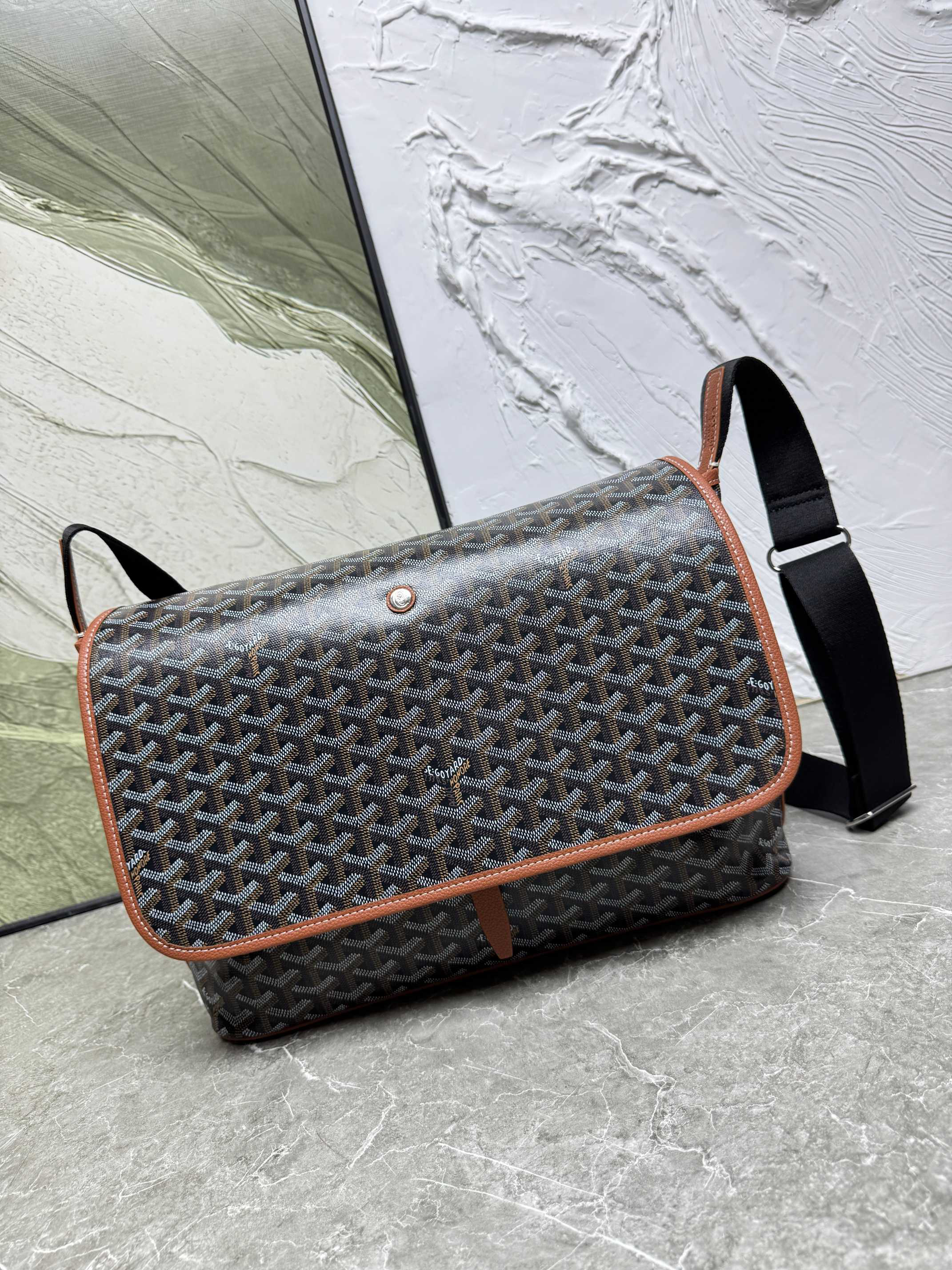 Goyard Capétien MM Messenger Bag