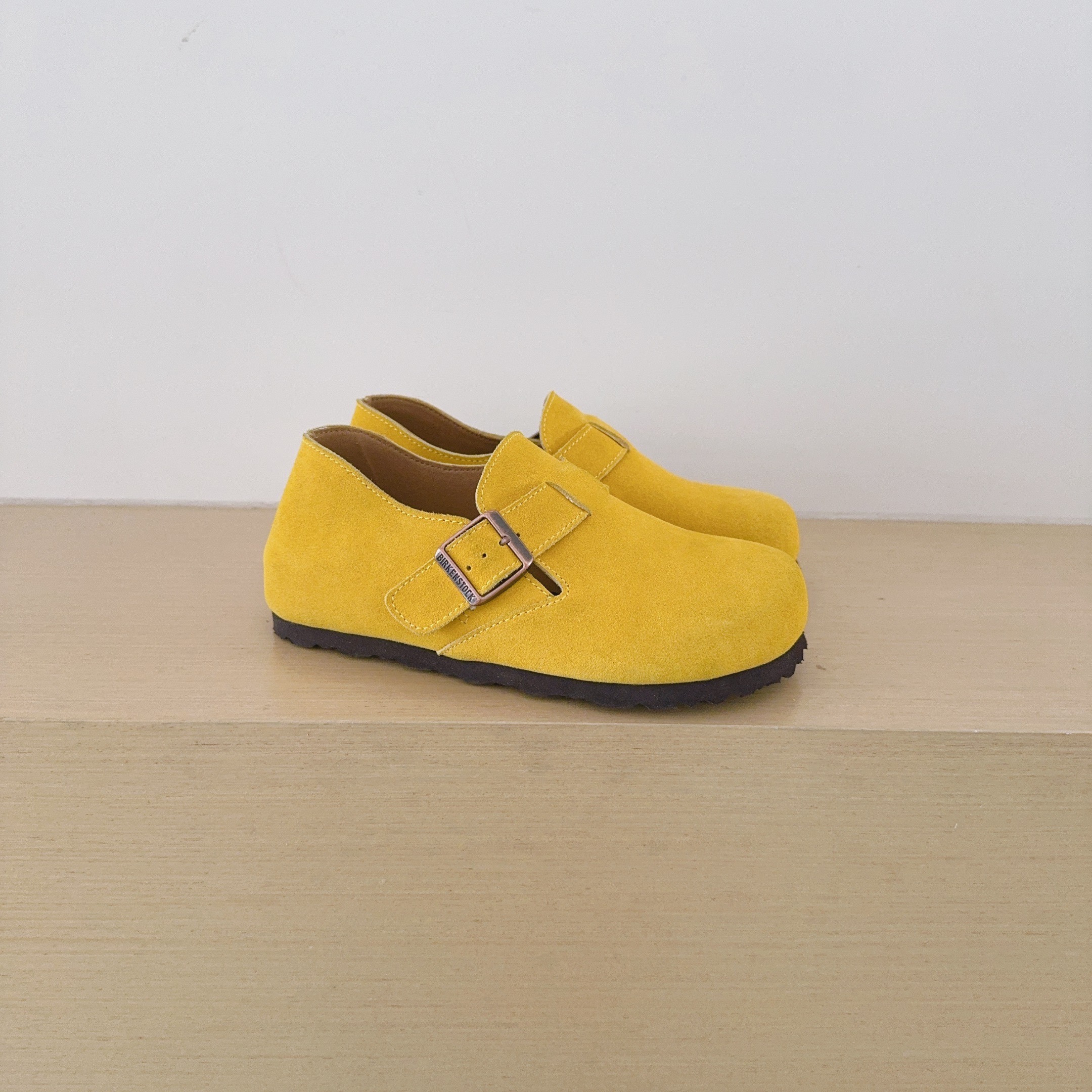 Birken-Style Back-Covered Shoes