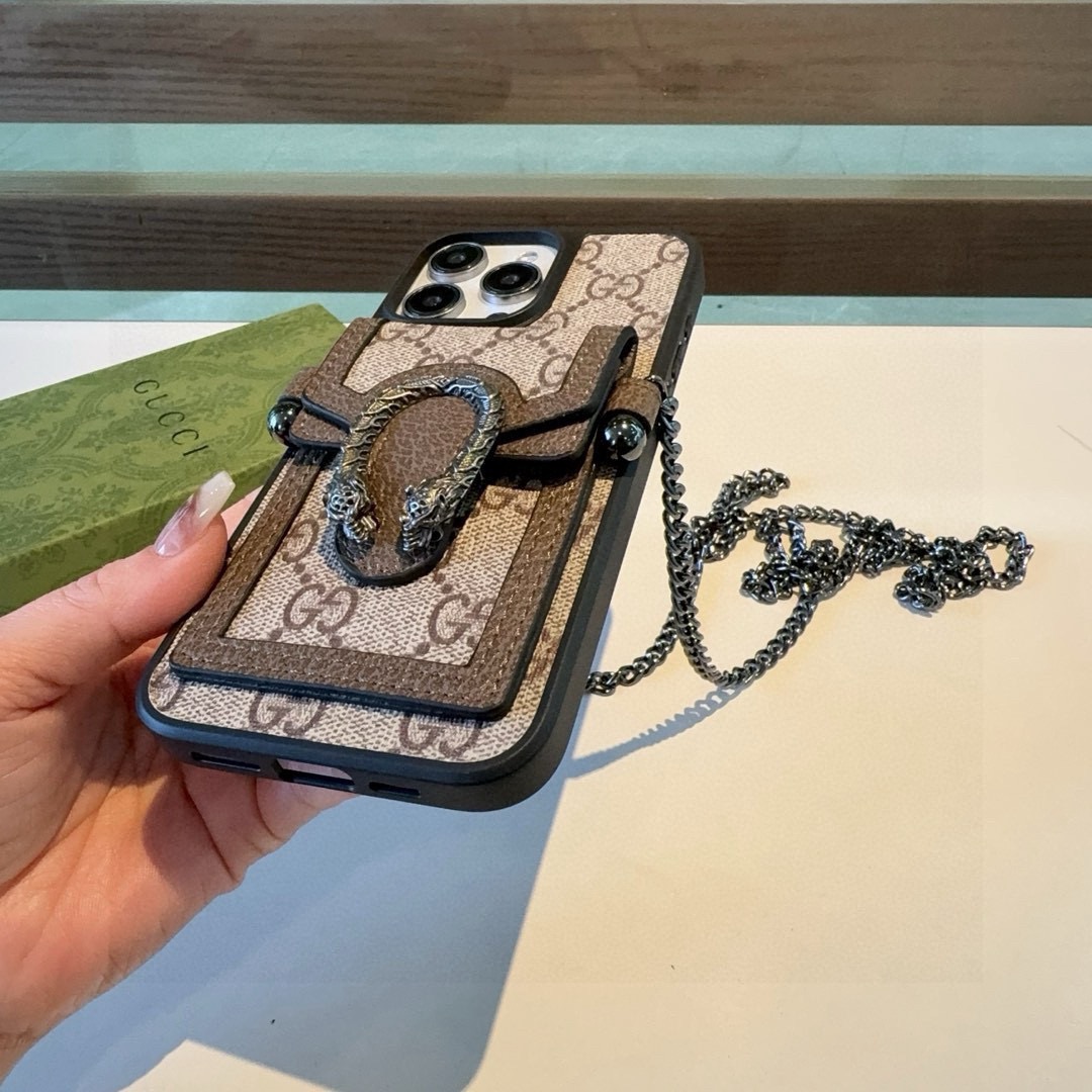 Gucci Dionysus Snake Head Leather Phone Case with Card Slot & Crossbody Strap