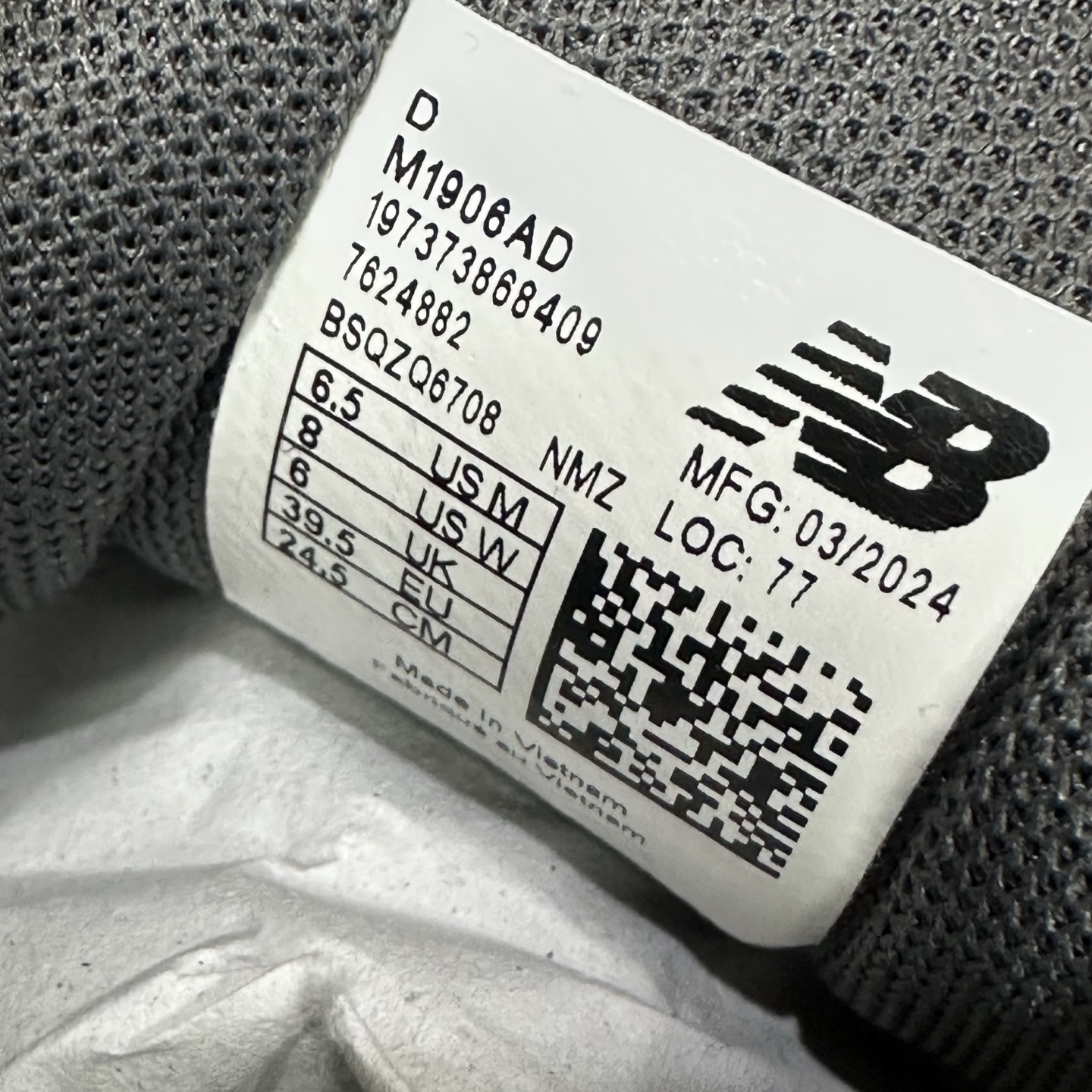 New Balance 1906 Sneakers detail 2