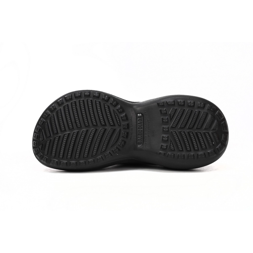 BALENCIAGA Pool Crocs Black 677389 W158E 1000 - ogsneaker