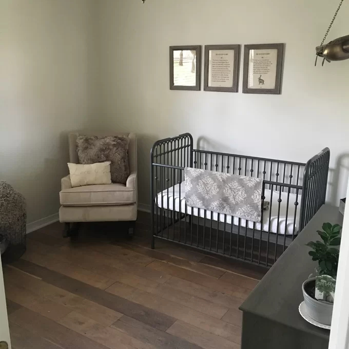 Traditional Nursery Chair