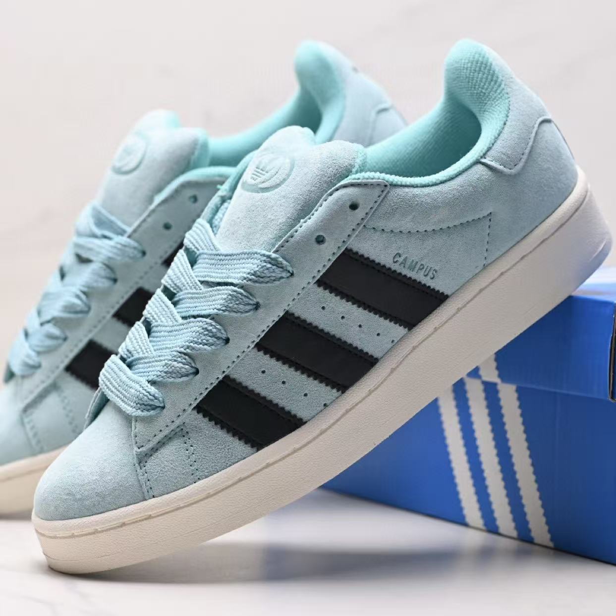 Adidas Campus