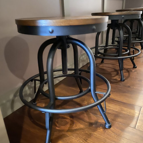 Roesler 4 - Person Counter Height Dining Set