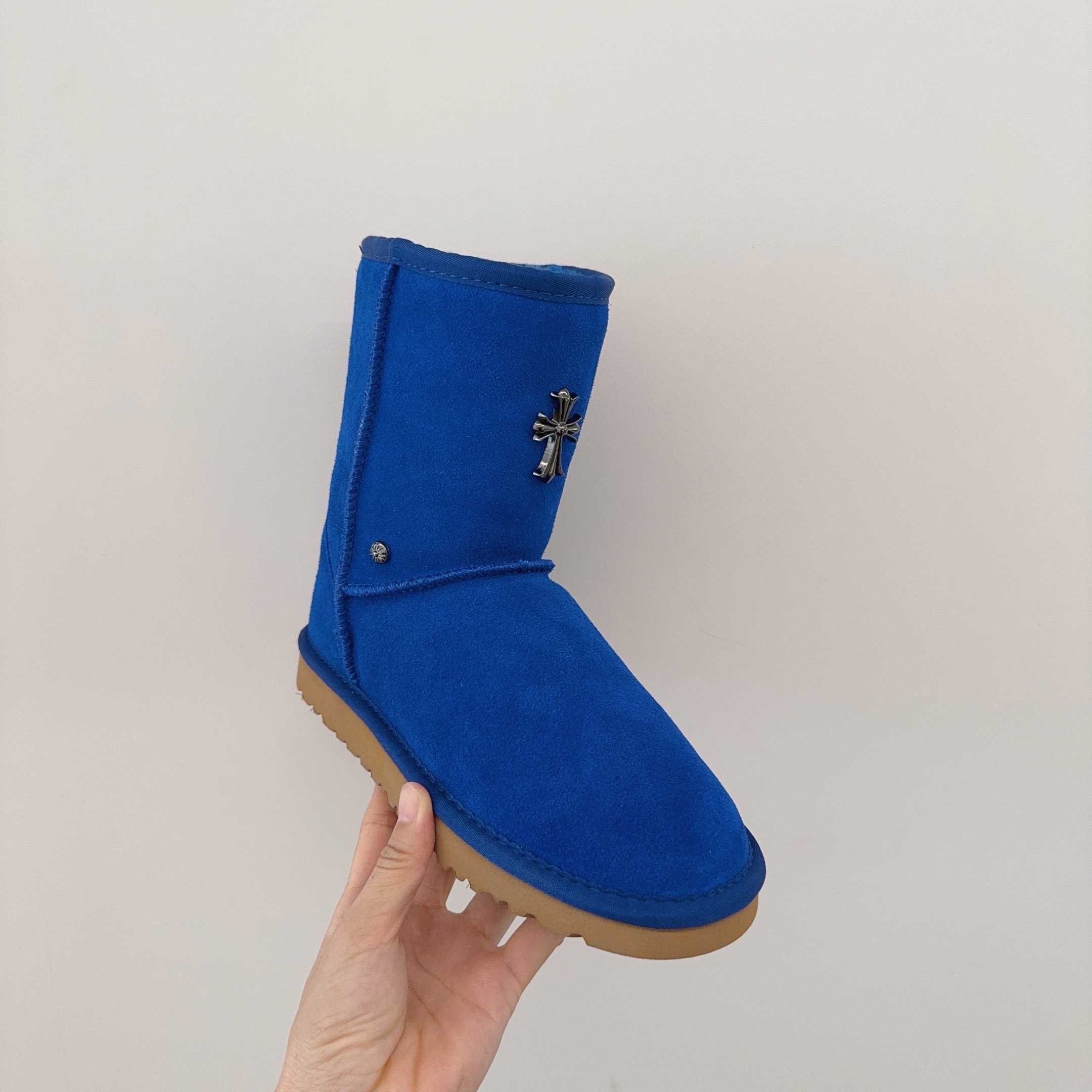 UGG Kids 5825 Mid-Calf Boots Cross Motif