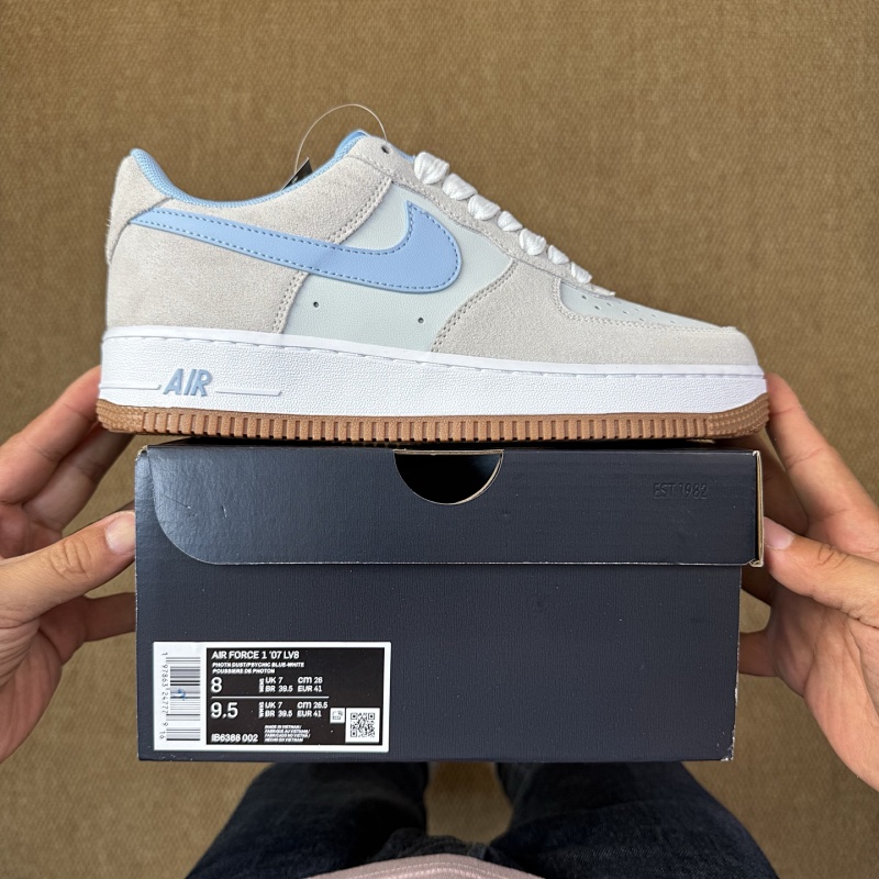 Nike Air Force 1