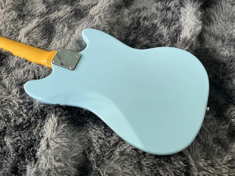 Left Hand Electric Guitar 6 Strings Tremolo System Chrome Hardware Blue Color
