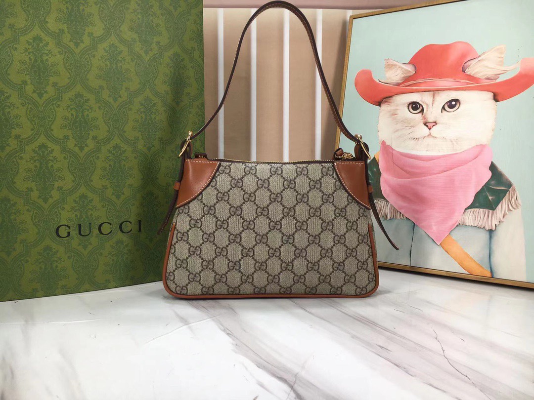 Gucci shopping bag diagonal clutch bag