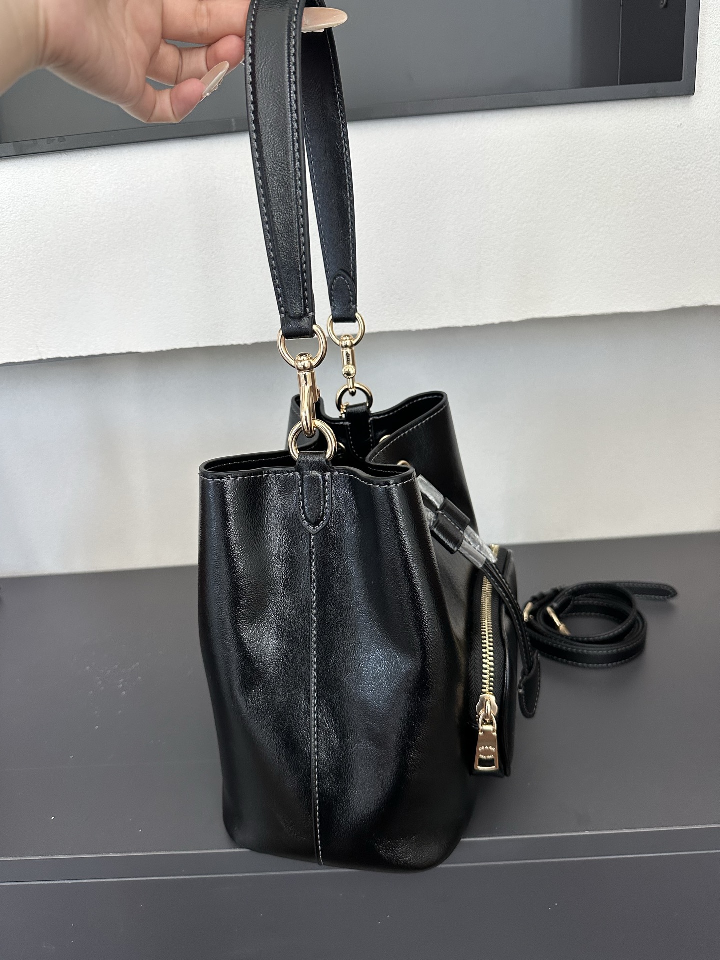 Coach CES95 Rowan Bucket Bag