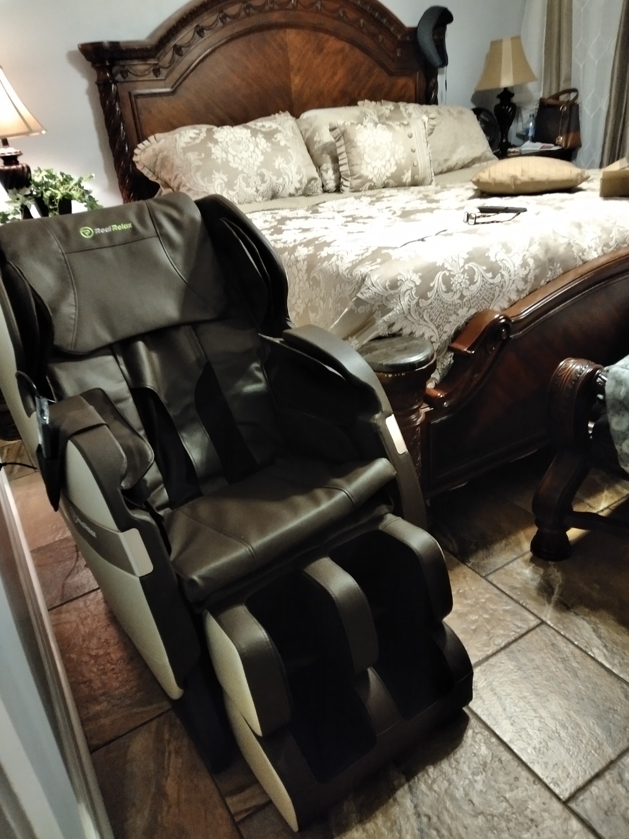 Real Relax 2022 Massage Chair of Dual-core S Track