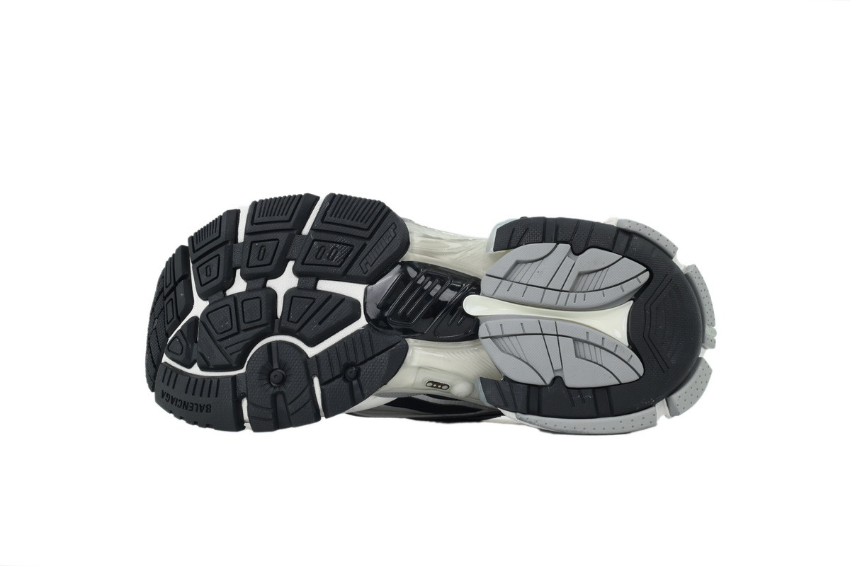 Balenciaga Runner White Grey LED 853223 WRNLD 9012 - ogsneaker