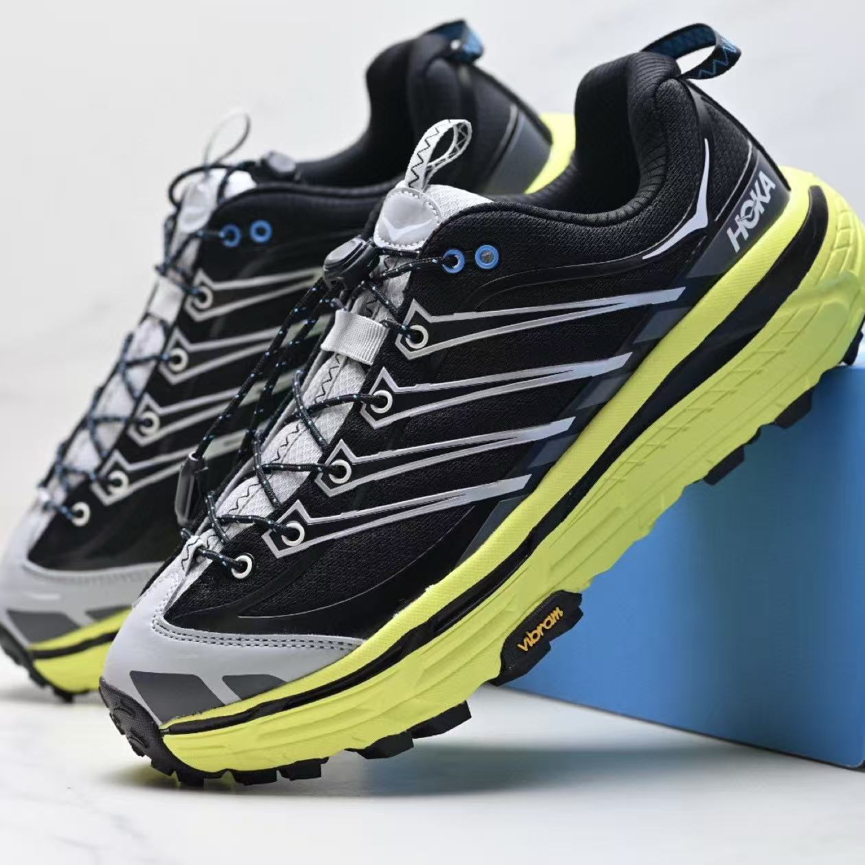HOKA Mafate Three 2