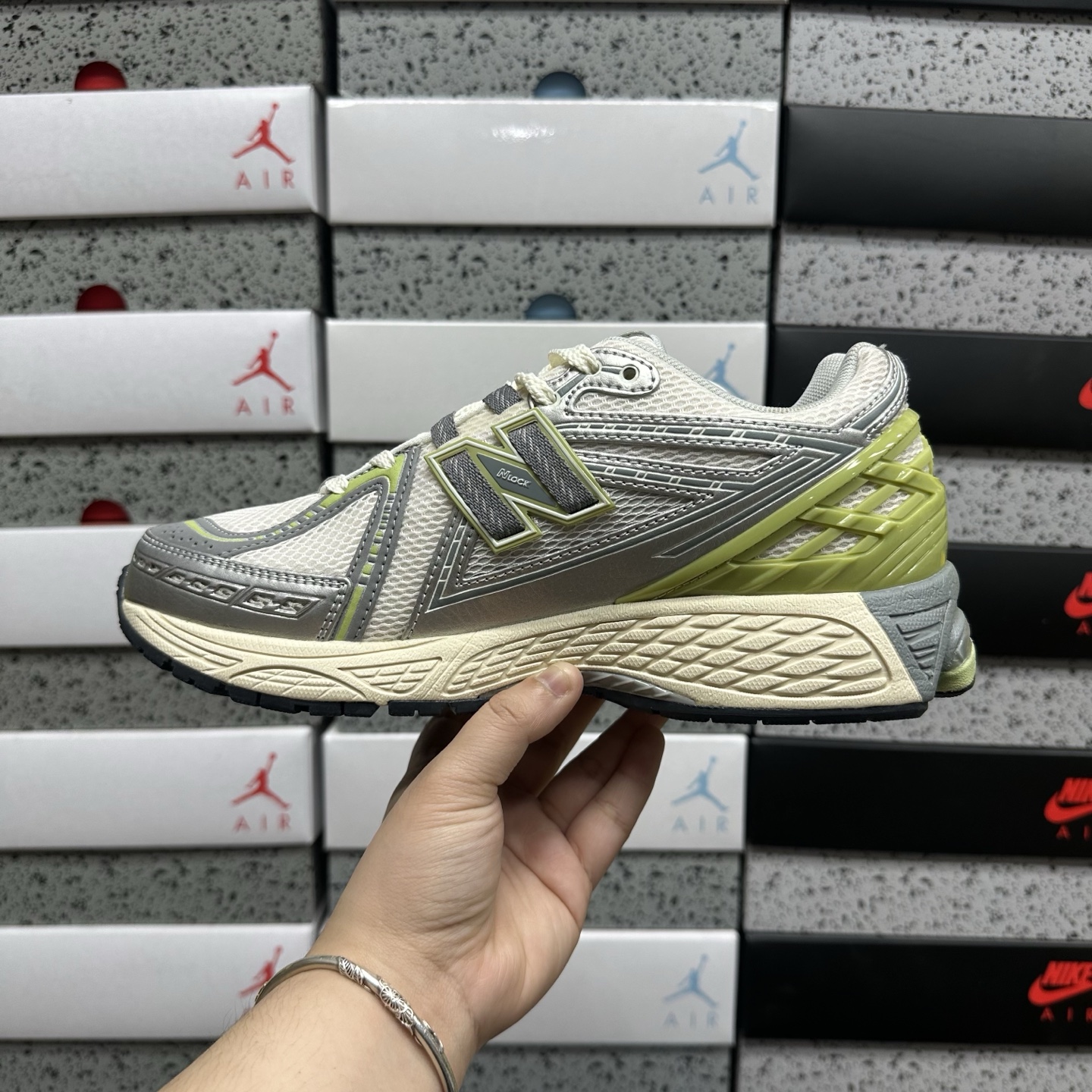New Balance 1906 Sneakers detail 2