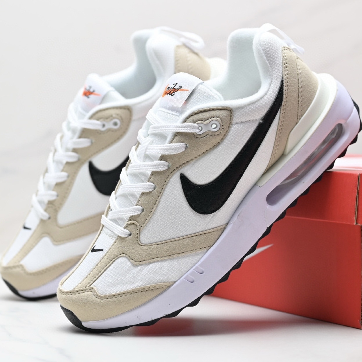 Air Max Dawn 4