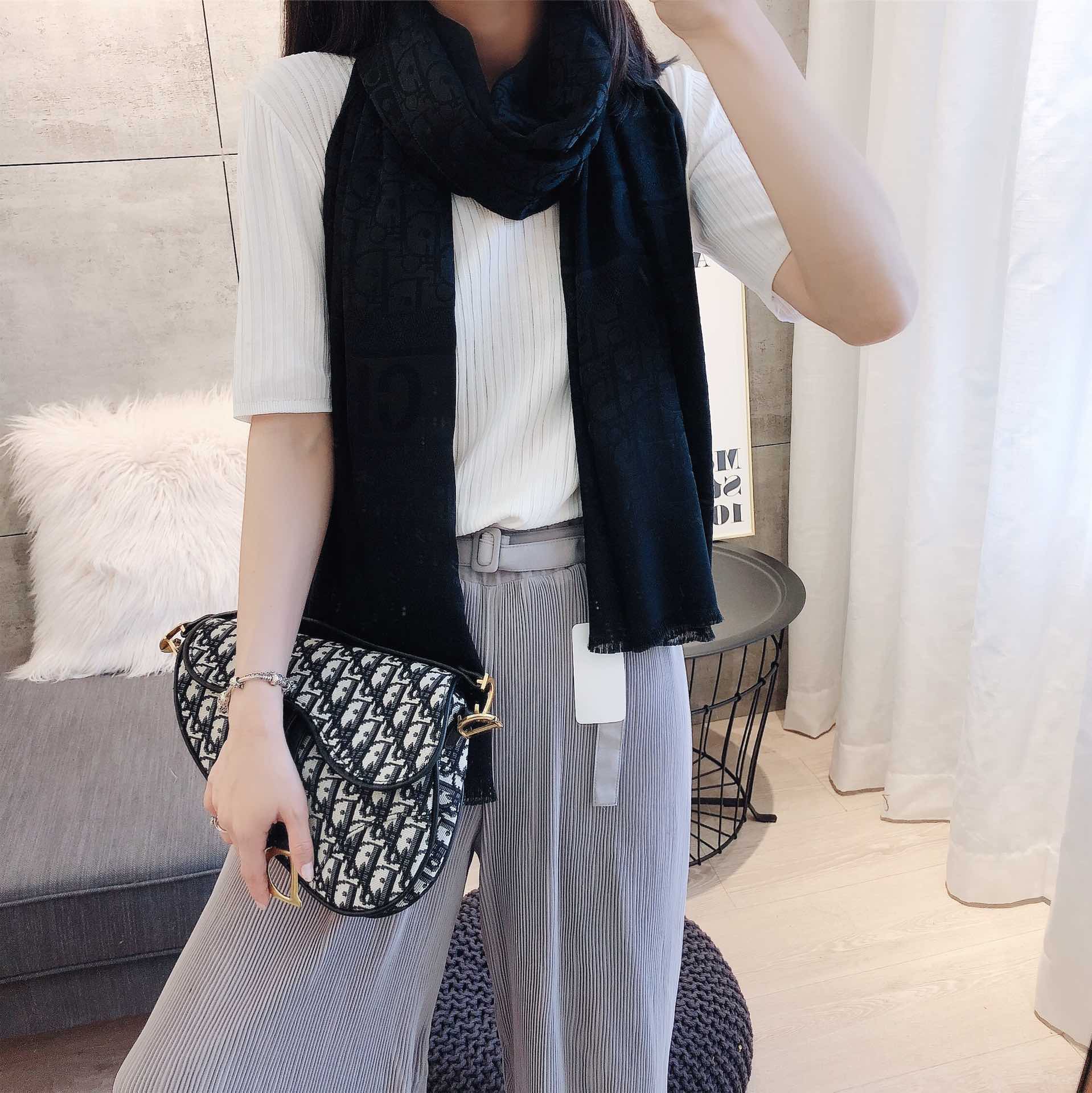 Dior Shawl Black 70 x 180 cm product images