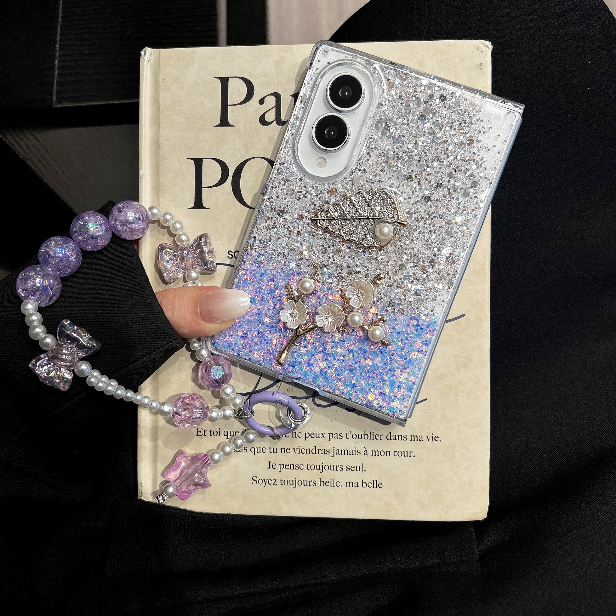 Galaxy Z Fold 4 Protective Case Glitter - back view