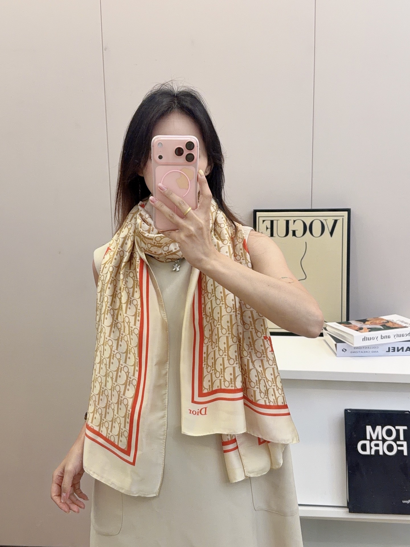 Dior Scarf Style 041