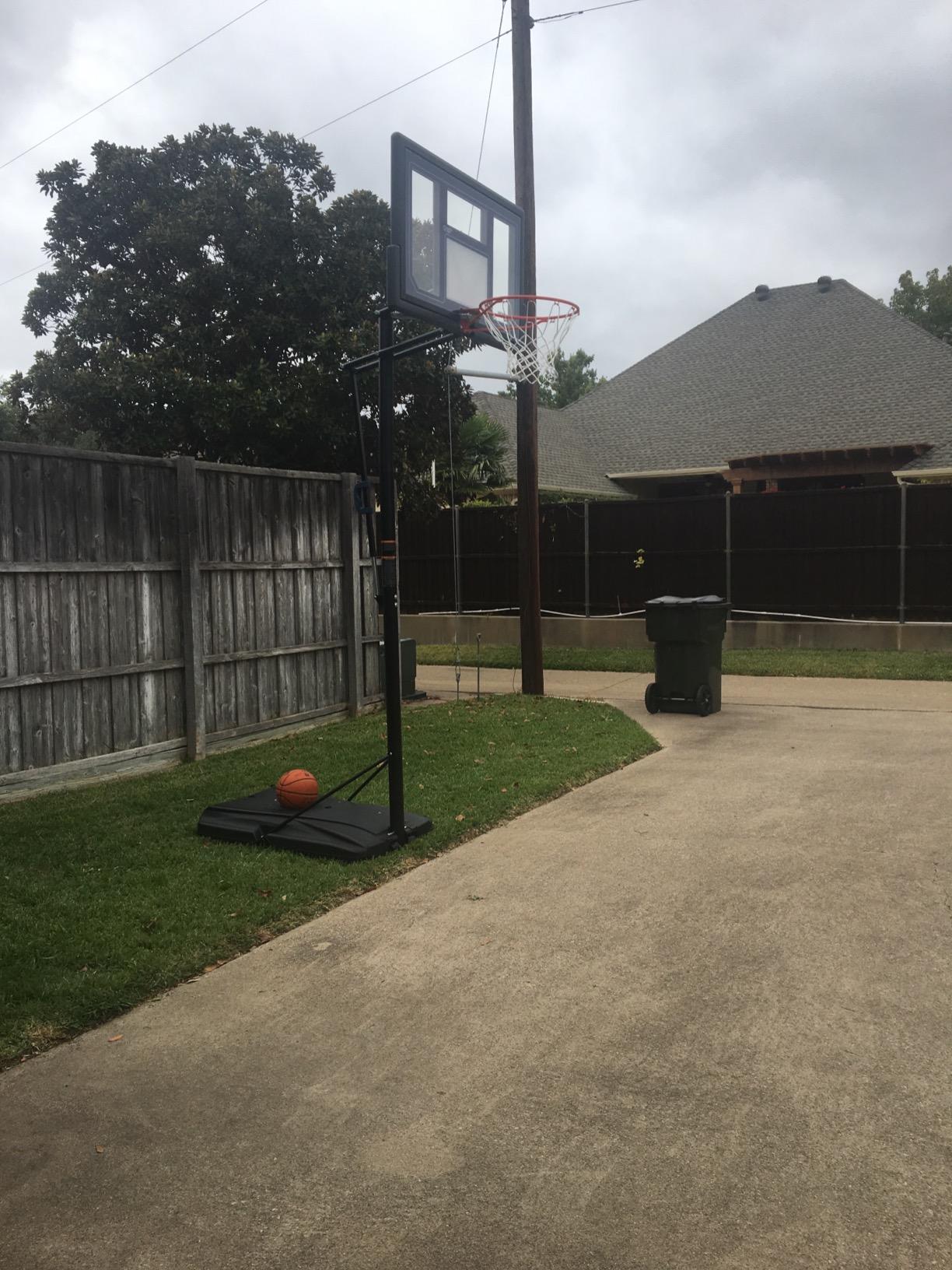Courtside Height Adjustable Portable Basketball System
