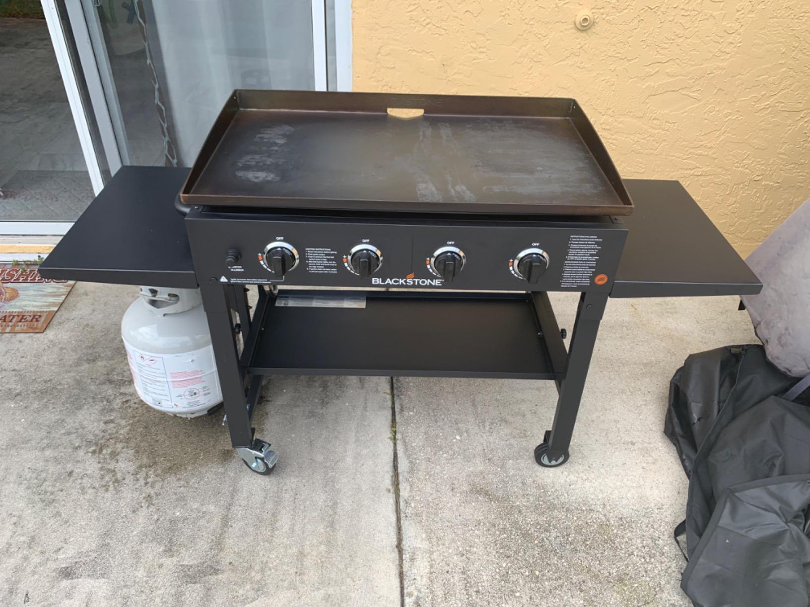 Blackstone 36 Inch Gas Griddle Cooking Station 4 Burner Flat