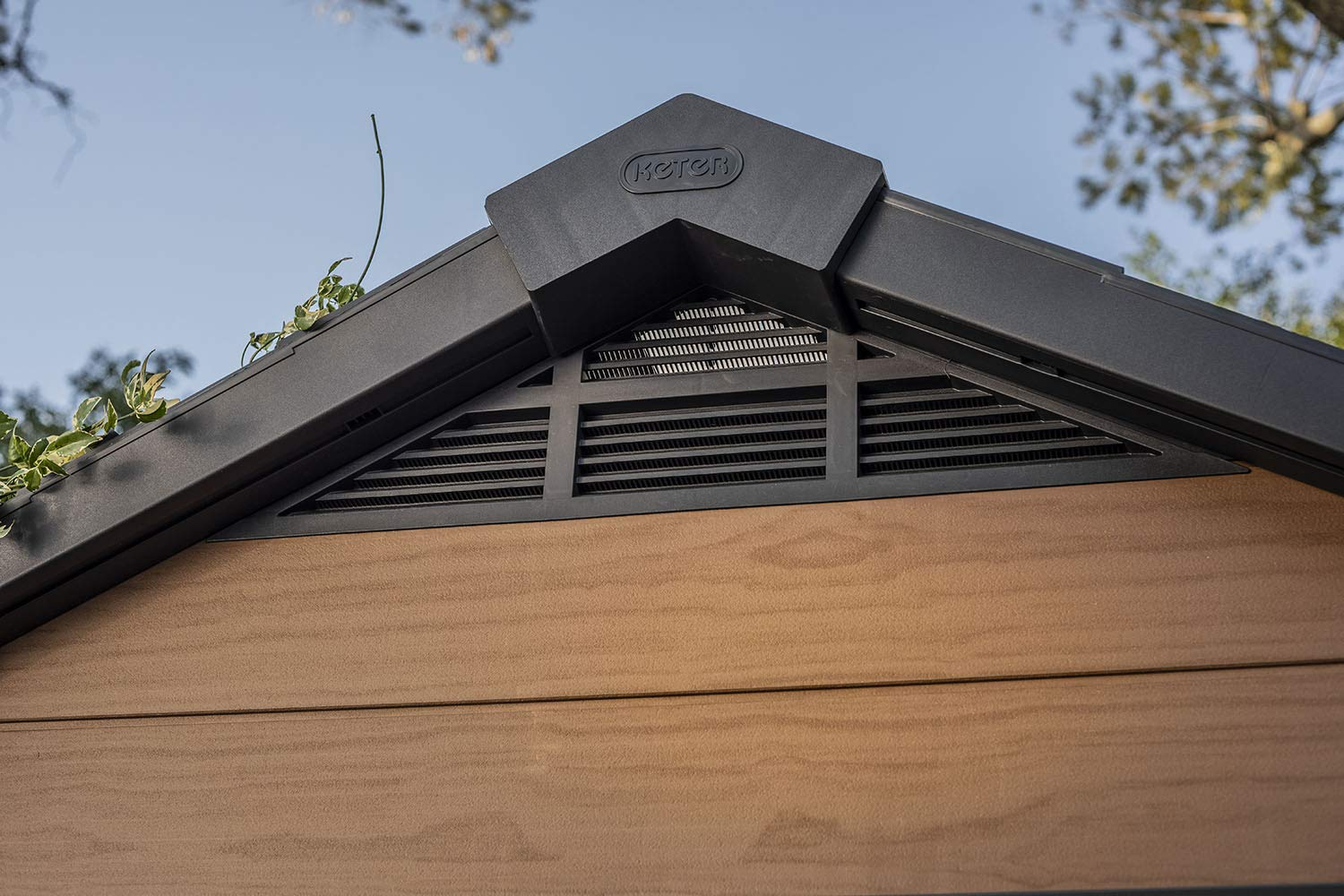 7.5×7 Large Resin Storage Shed Kit