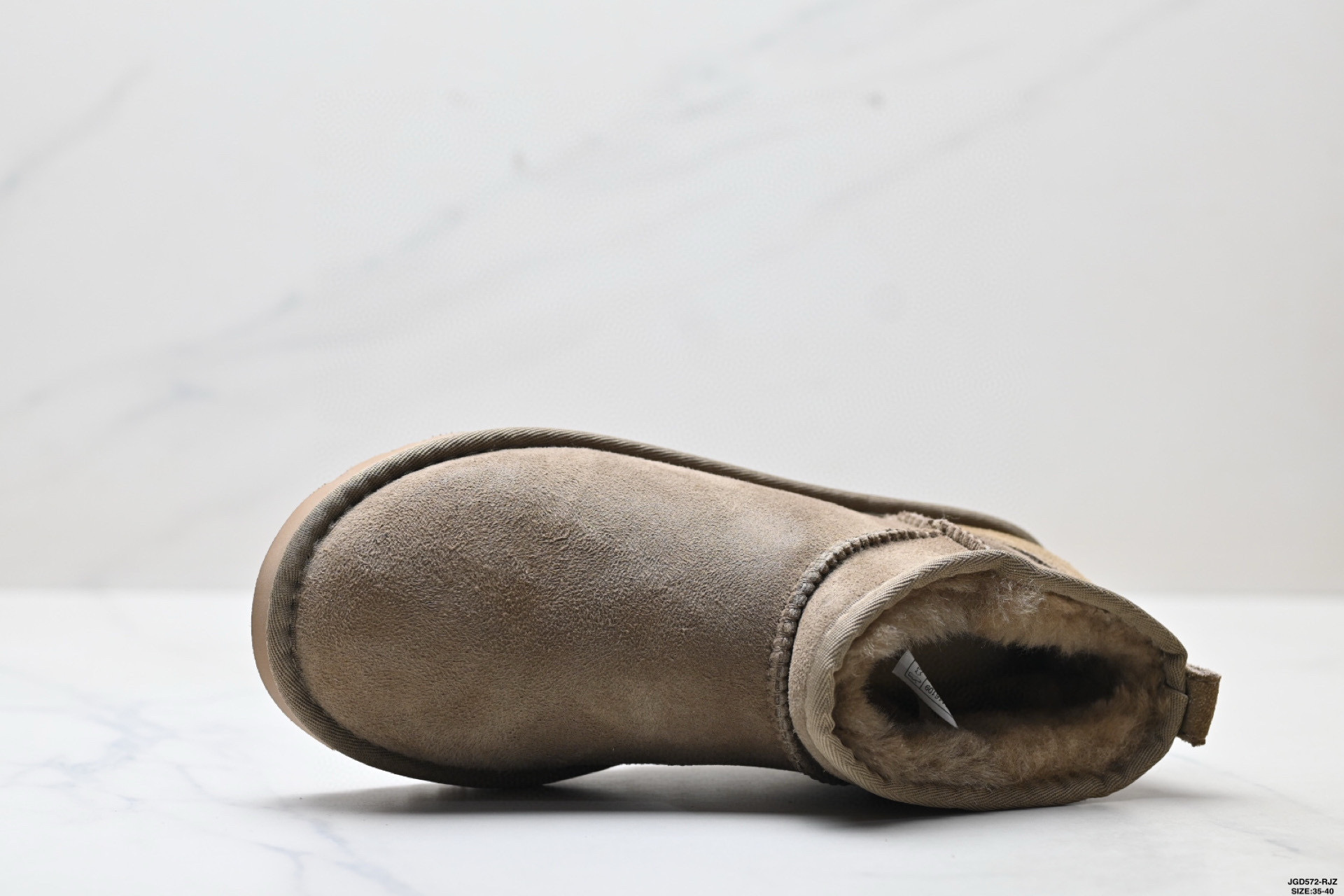 UGG Classic Ultra Mini Detail 25