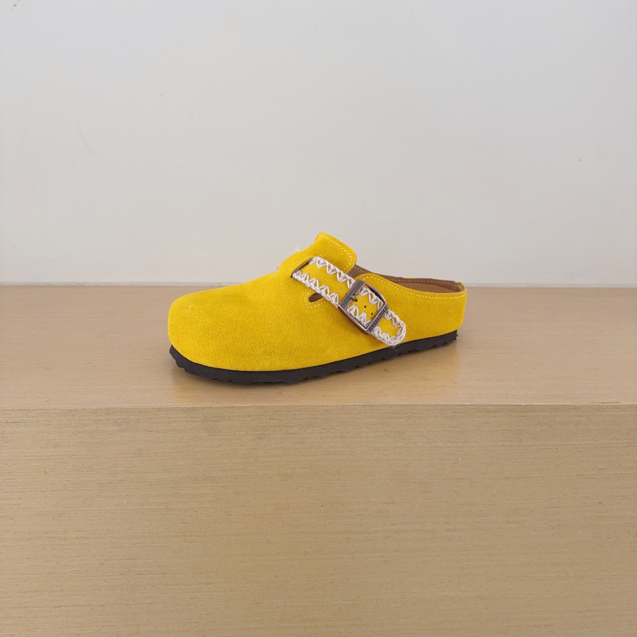 UGG Footwear Style 062